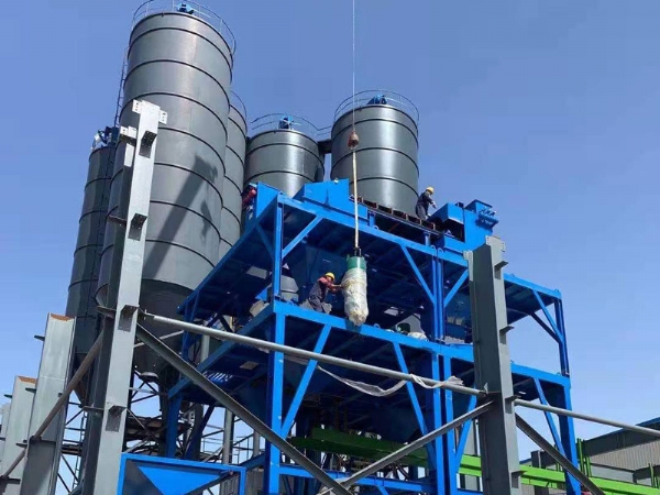 河南二建雙機(jī)PC專用攪拌站